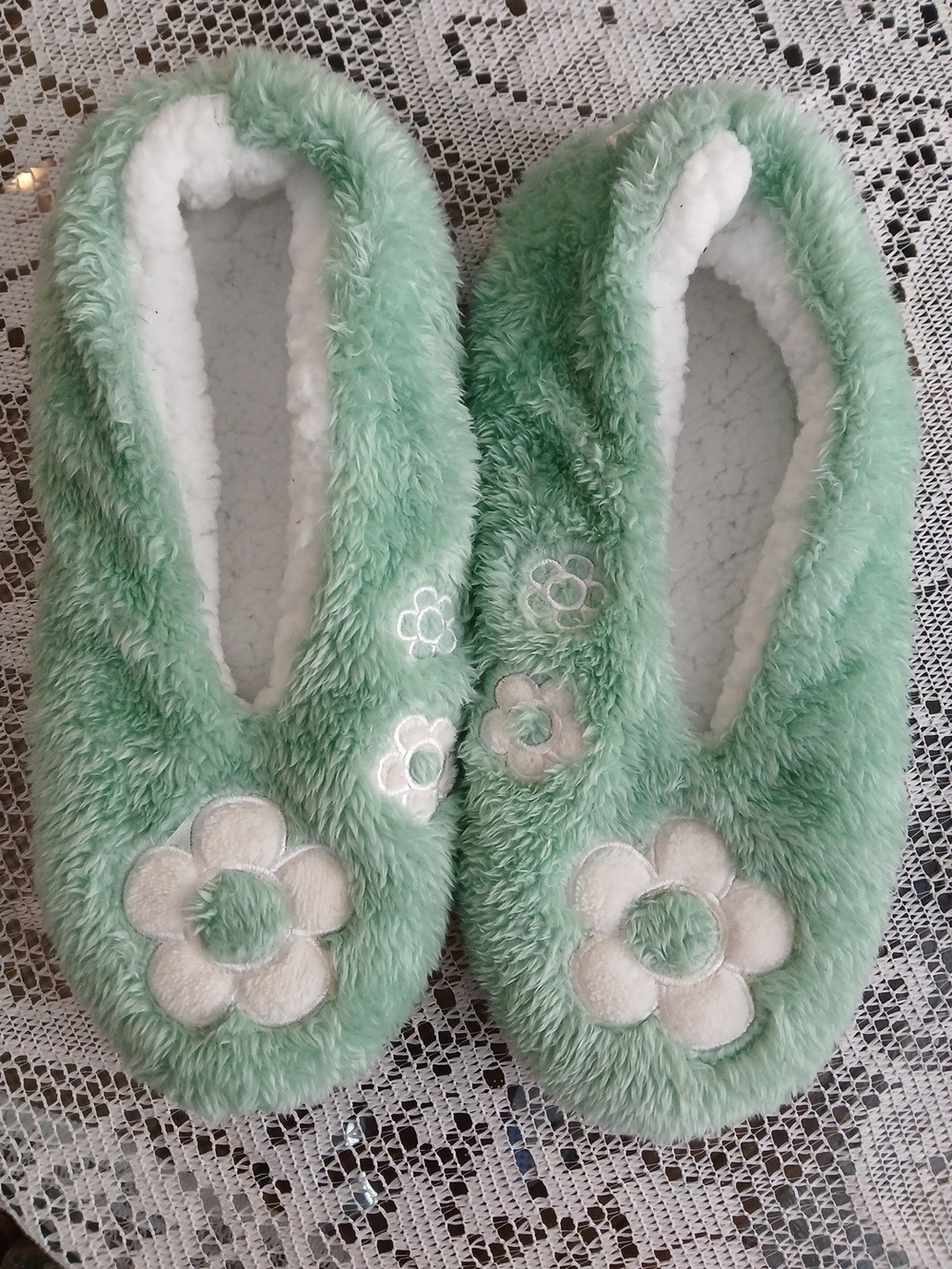 Plush Floral Slip-On Slippers for Women - Mint Green